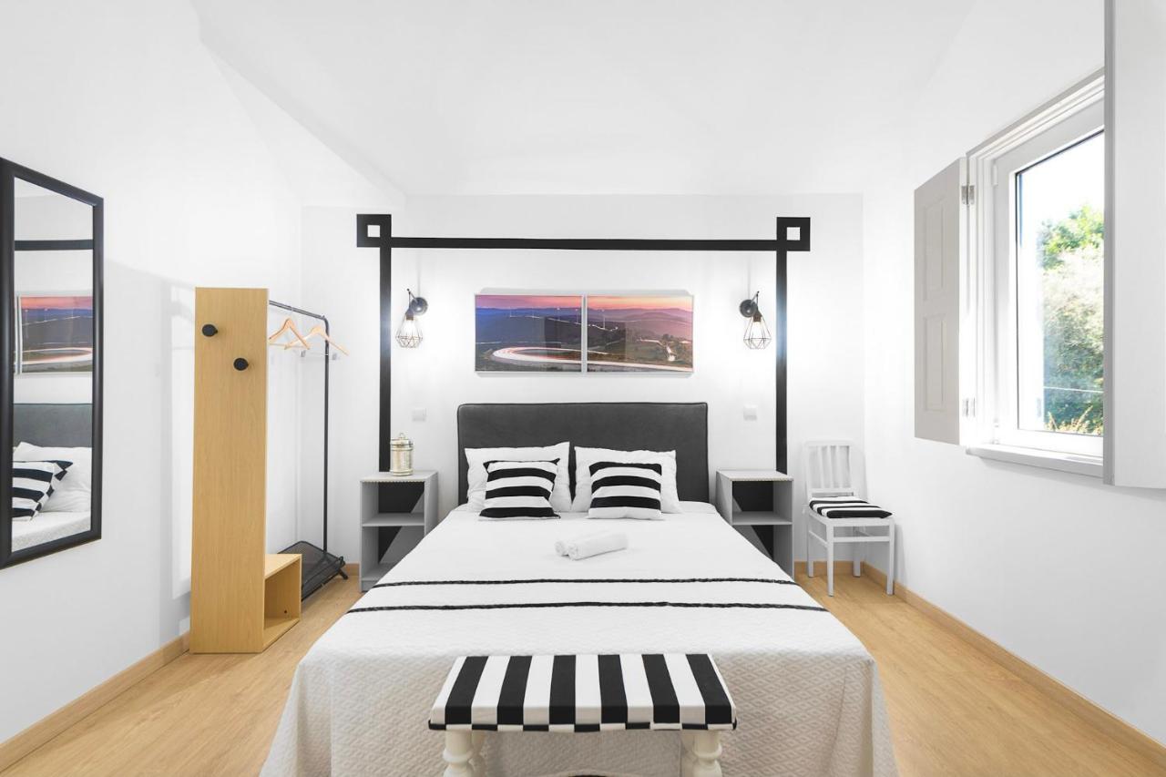 Insua Hostel Сан-Педру-ду-Сул Экстерьер фото